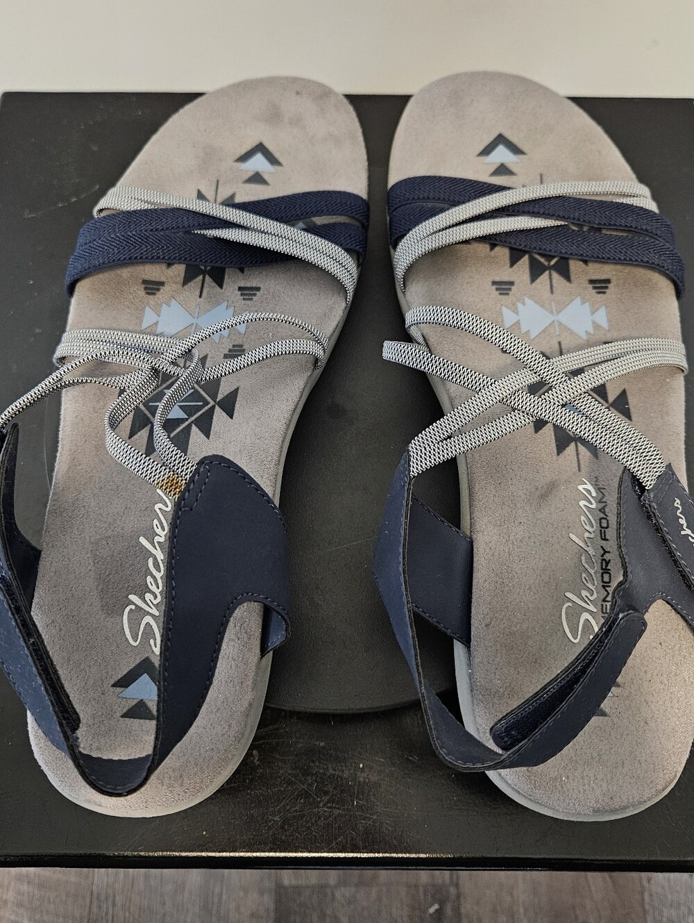 Skechers Women's Reggae Slim Takes Two Sandals Navy/Gray Wide Size 10 - Picture 7 of 9